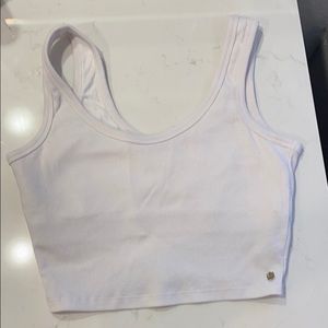 Fabletics Crop Top 🤍